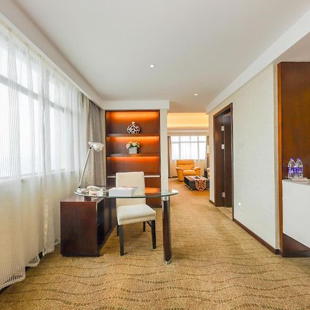 Zhengzhou Yuehai Hotel Esterno foto